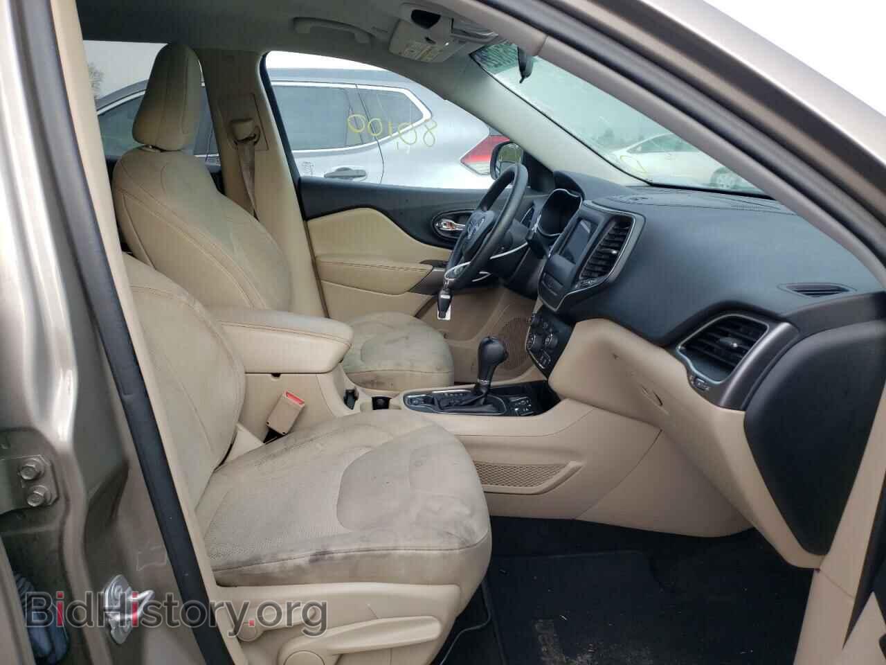 2019 JEEP CHEROKEE - VIN: 1C4PJLCB5KD206372 - Фото 5