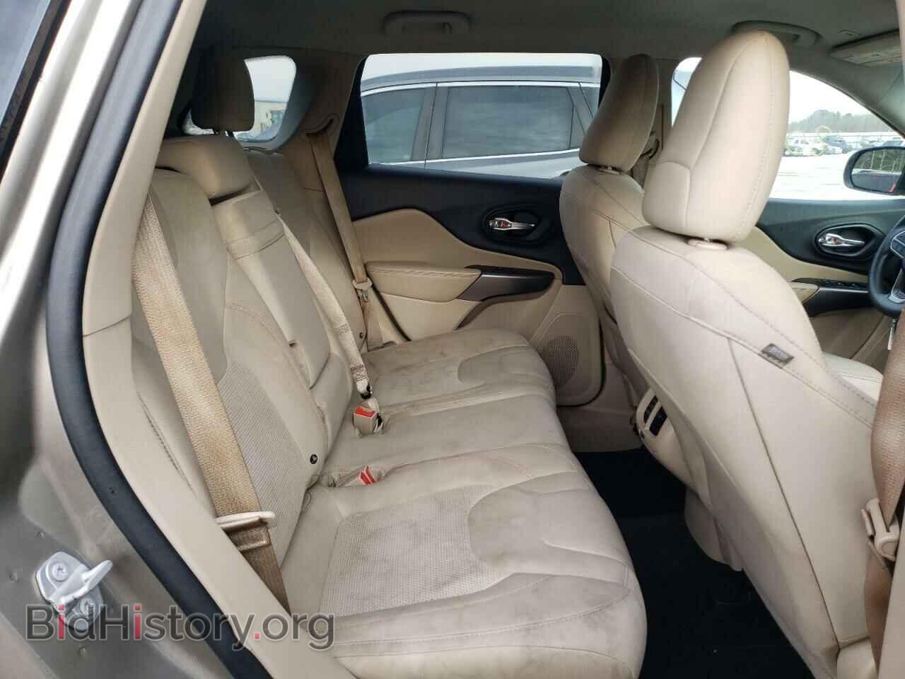 2019 JEEP CHEROKEE - VIN: 1C4PJLCB5KD206372 - Фото 6