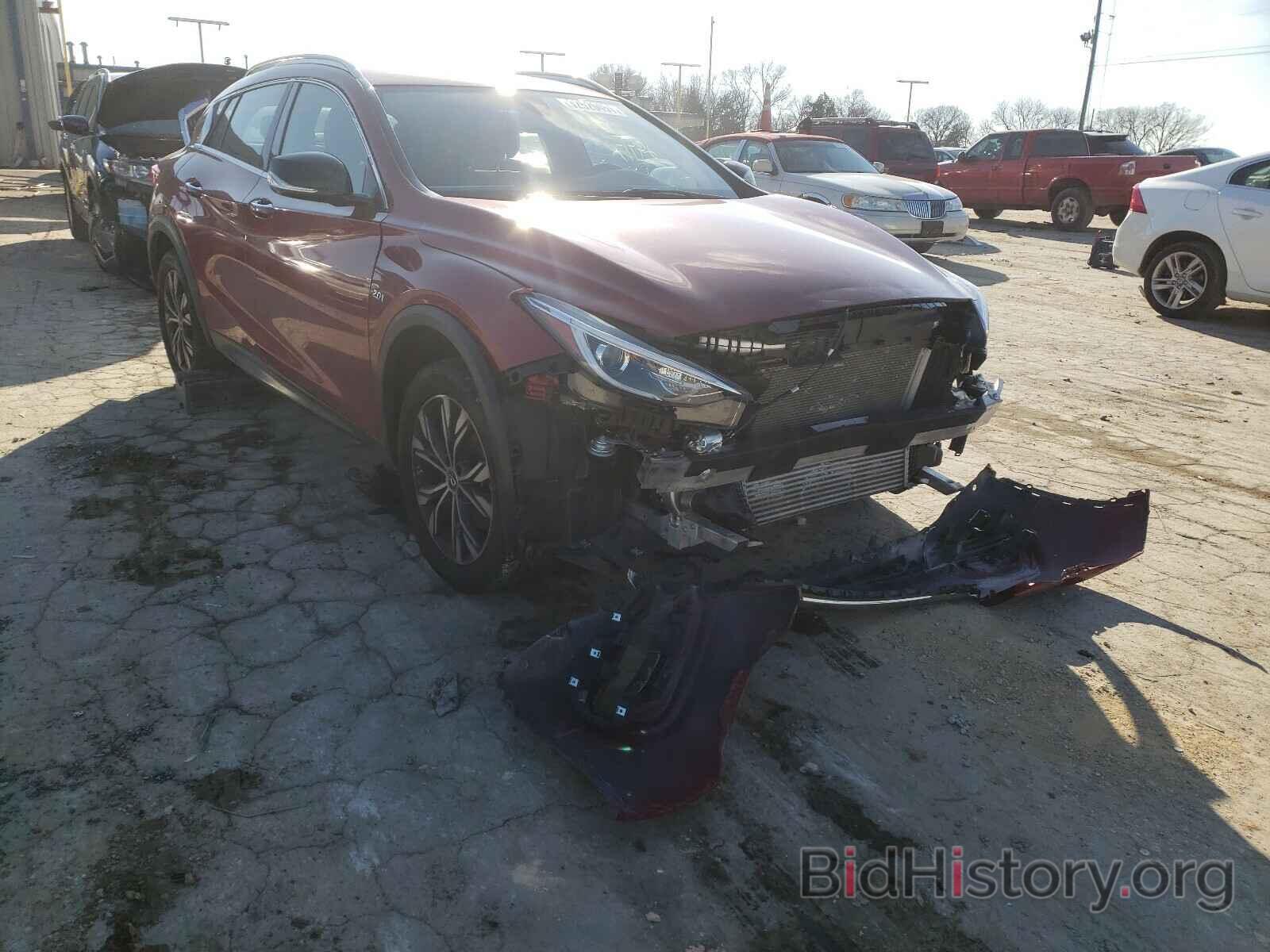 Фотография SJKCH5CR8HA034946 - INFINITI QX30 2017