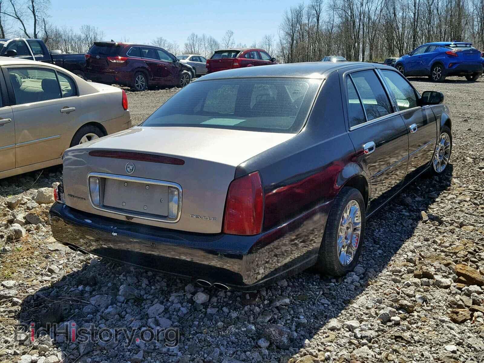 2001 CADILLAC DEVILLE - VIN: 1G6KF54911U192684 - Photo 2