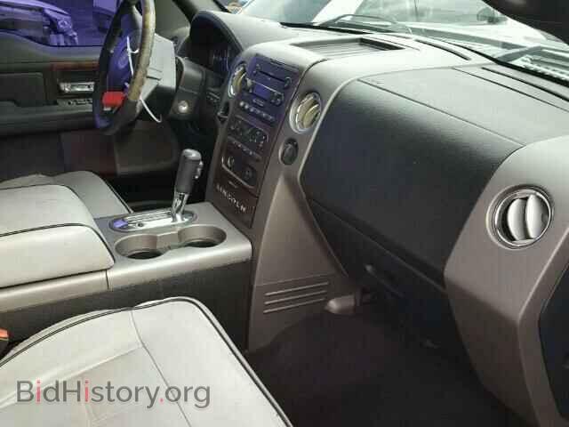 2006 LINCOLN MARK LT - VIN: 5LTPW165X6FJ03659 - Photo 5