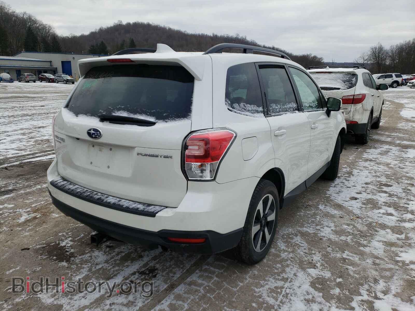 2018 SUBARU FORESTER - VIN: JF2SJAEC3JG578926 - Фото 4