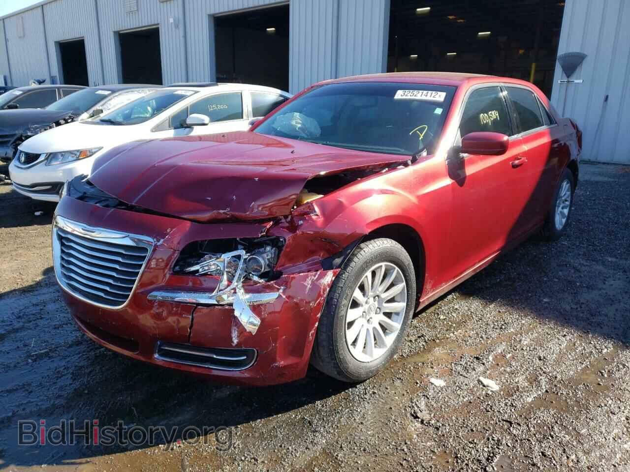2014 CHRYSLER 300 - VIN: 2C3CCAAG0EH128025 - Фото 2