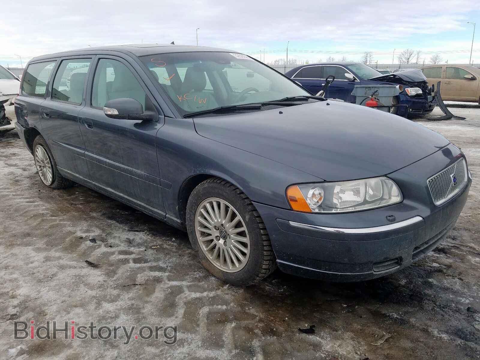 Фотография YV1SW592072661335 - VOLVO V70 2007