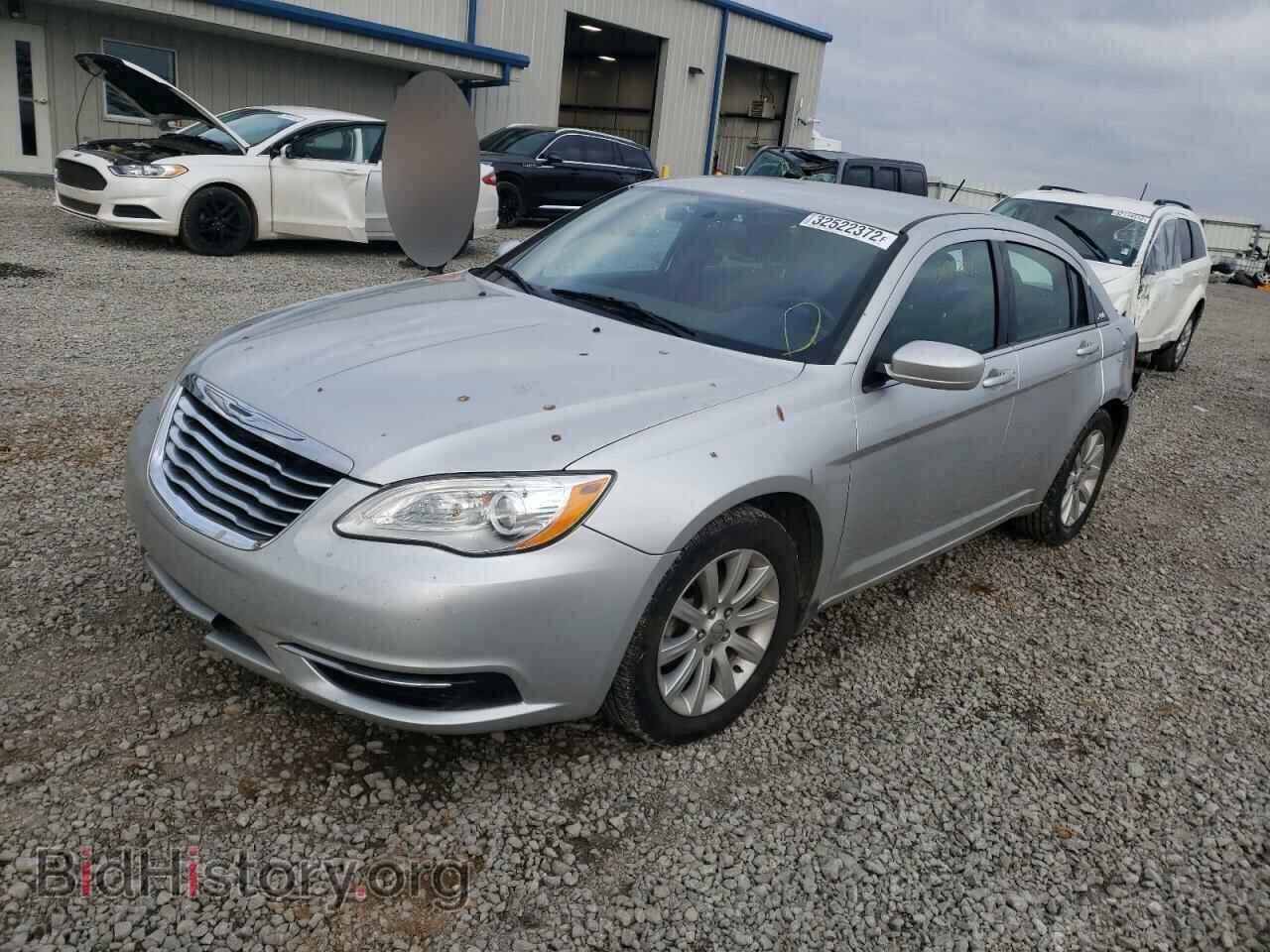 2012 CHRYSLER 200 - VIN: 1C3CCBBB2CN284189 - Фото 2