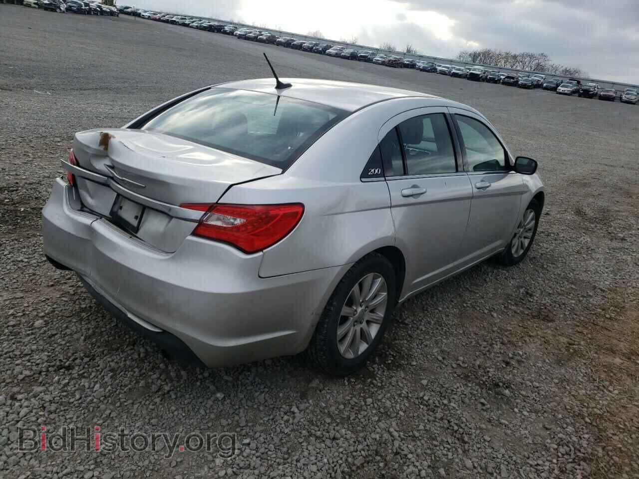 2012 CHRYSLER 200 - VIN: 1C3CCBBB2CN284189 - Фото 4