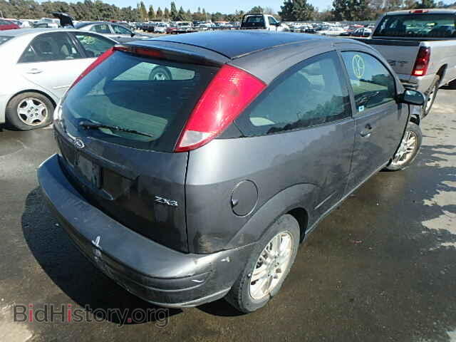 2005 FORD FOCUS - VIN: 3FAHP31N95R106938 - Фото 4