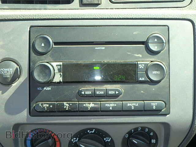 2005 FORD FOCUS - VIN: 3FAHP31N95R106938 - Фото 9