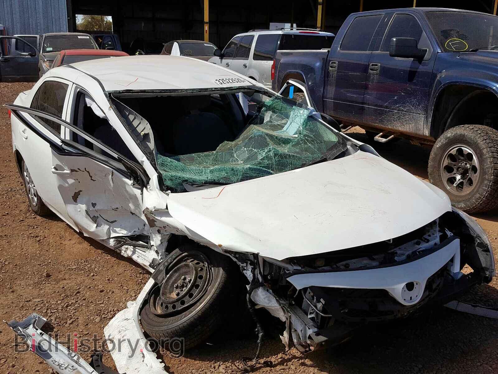 Photo 2T1BU4EE2BC541522 - TOYOTA COROLLA 2011