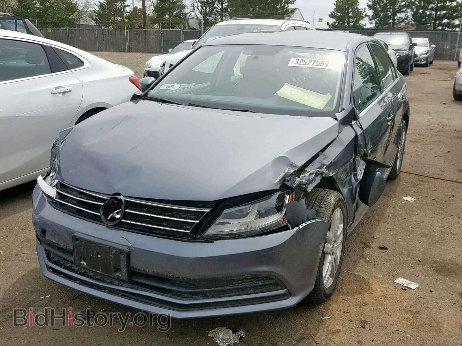 2017 VOLKSWAGEN JETTA - VIN: 3VW2B7AJ0HM367392 - Фото 2