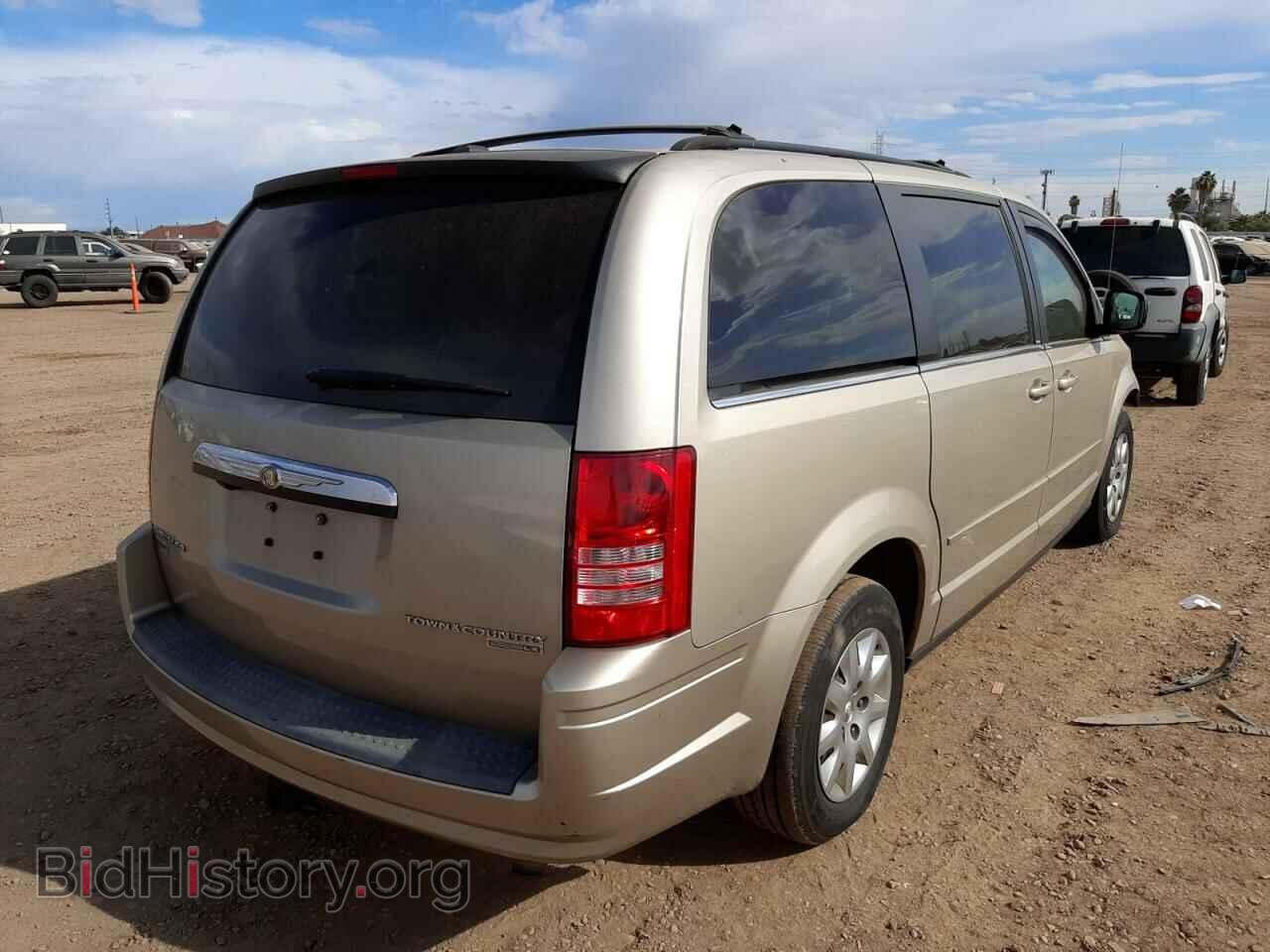 2009 CHRYSLER MINIVAN - VIN: 2A8HR44EX9R638015 - Фото 4