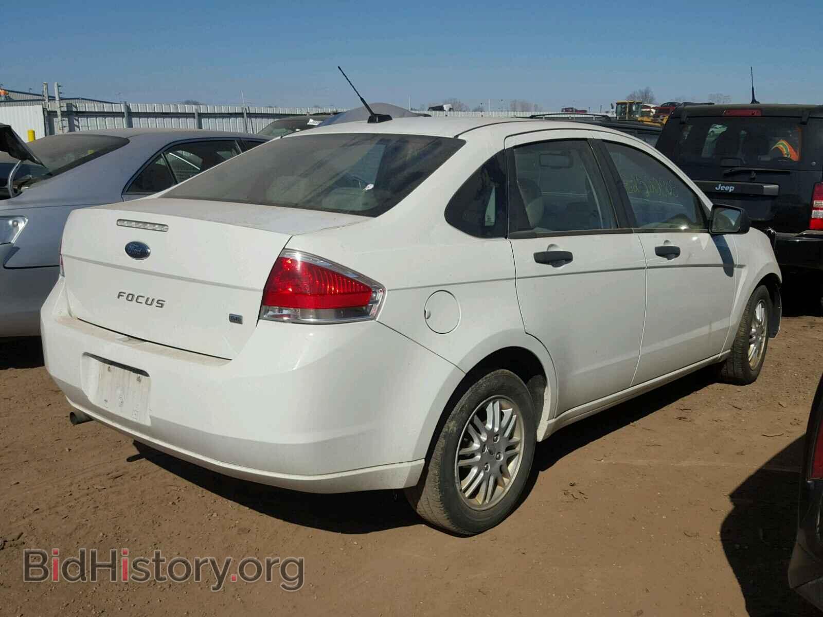 2011 FORD FOCUS - VIN: 1FAHP3FN5BW194260 - Фото 4