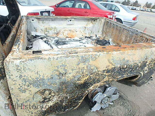 2013 CHEVROLET SILVERADO - VIN: 1GC1KYE89DF126002 - Фото 9