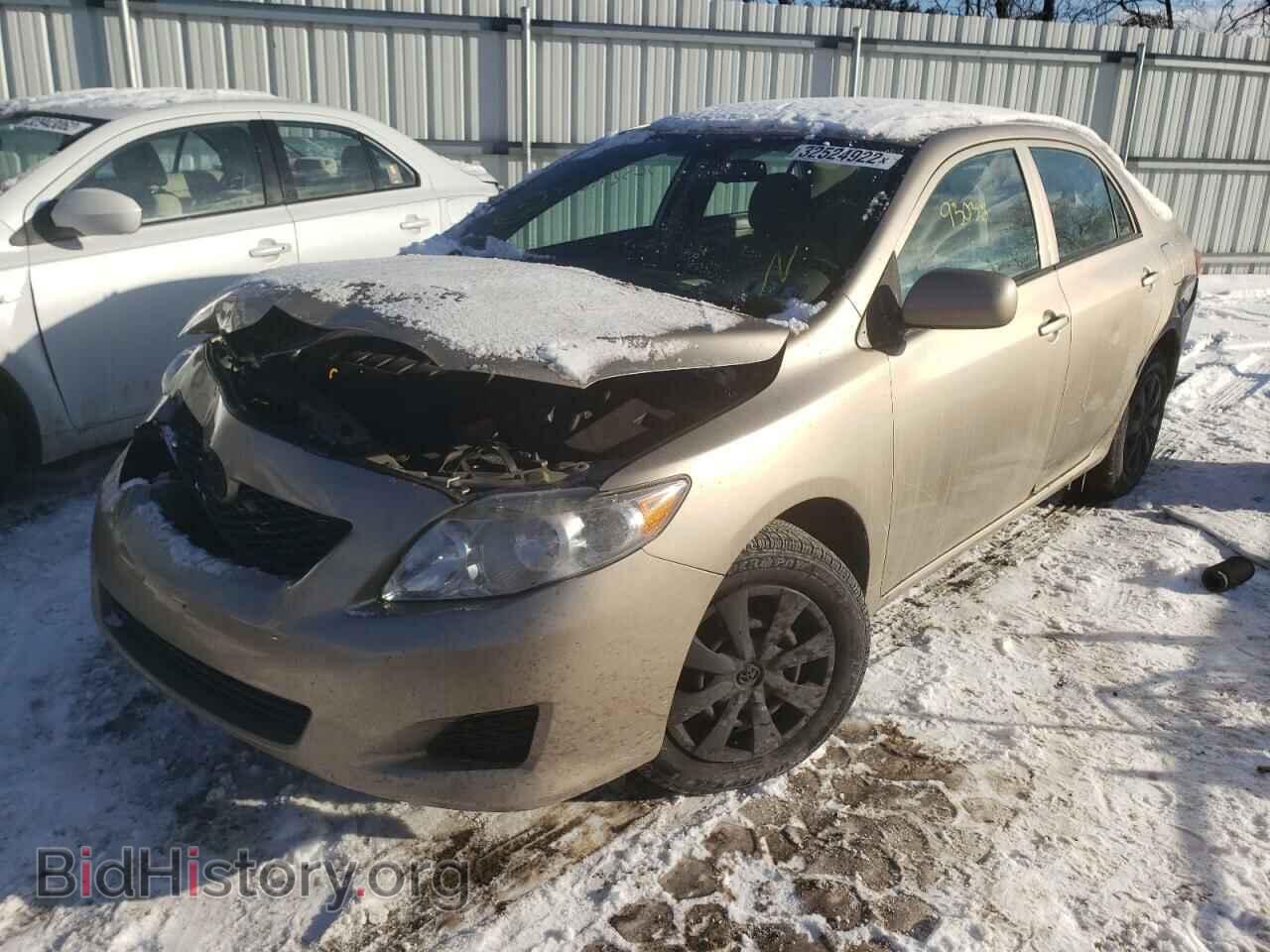 2010 TOYOTA COROLLA - VIN: 2T1BU4EE0AC474272 - Фото 2