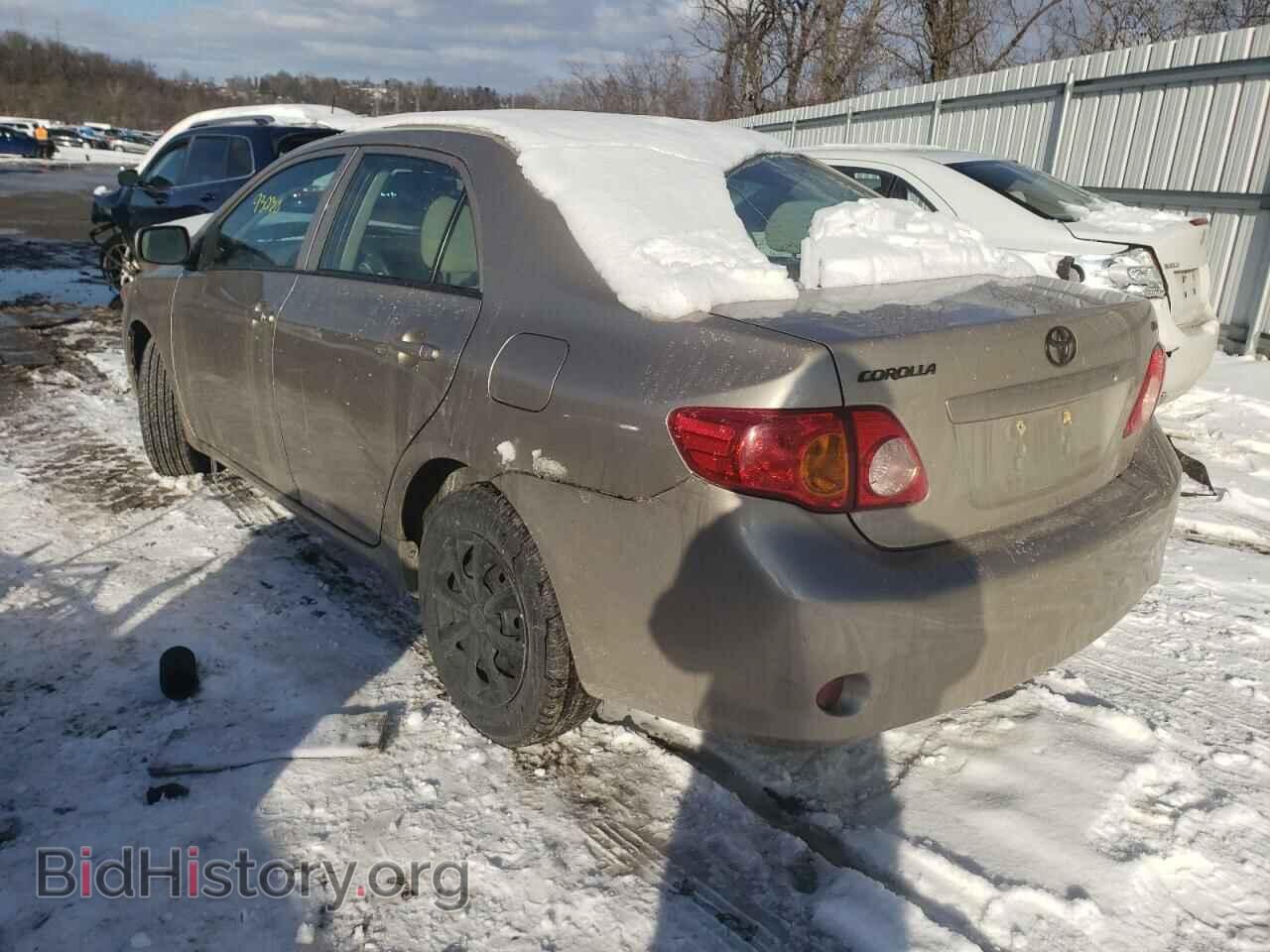 2010 TOYOTA COROLLA - VIN: 2T1BU4EE0AC474272 - Фото 3