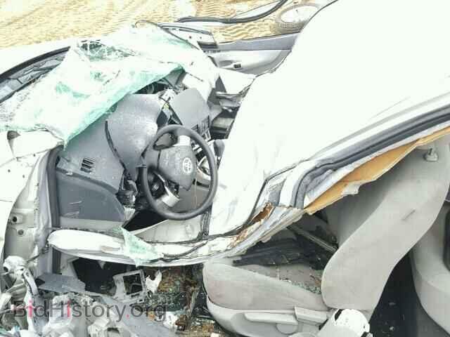 2011 TOYOTA COROLLA - VIN: 2T1BU4EE4BC674802 - Фото 5
