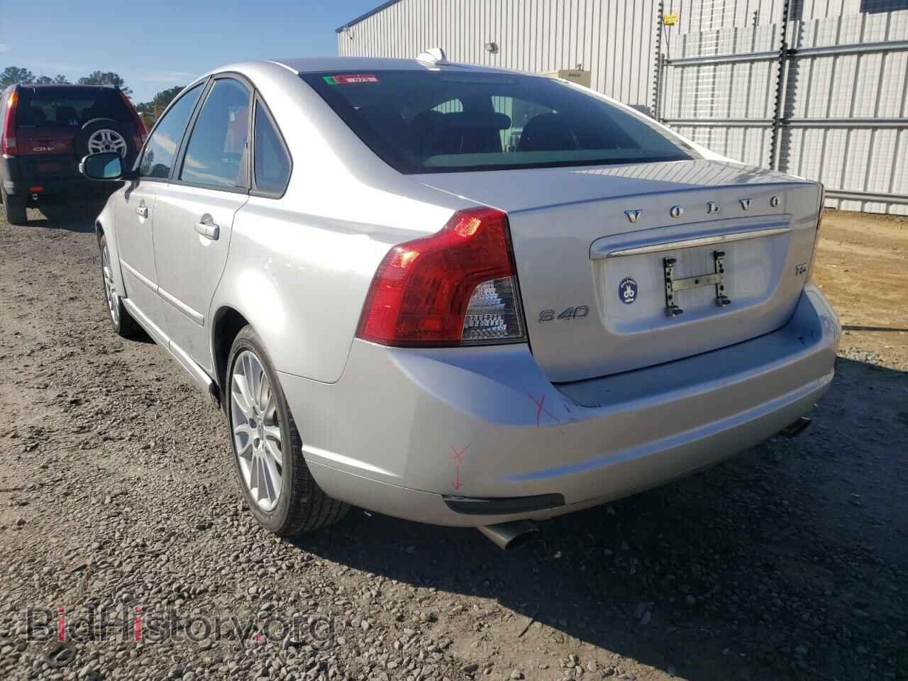 2011 VOLVO S40 - VIN: YV1672MS2B2545356 - Фото 3