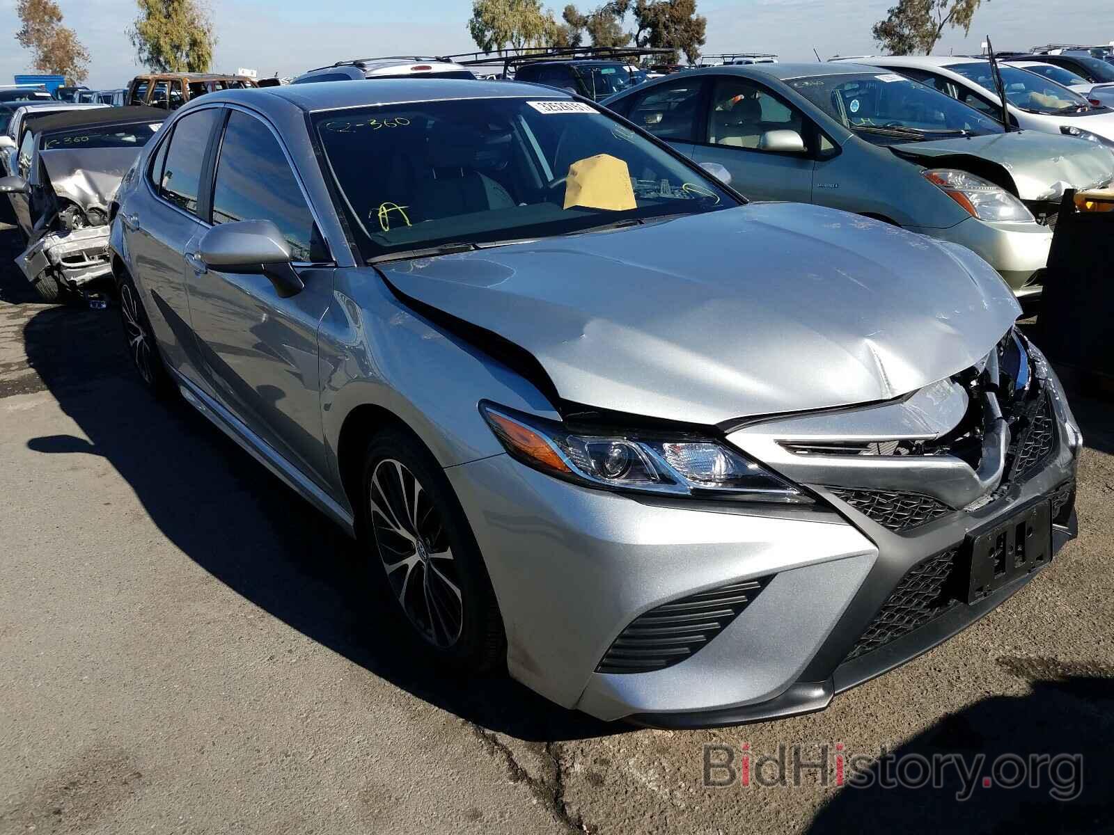 Photo 4T1G11AK9LU352018 - TOYOTA CAMRY 2020