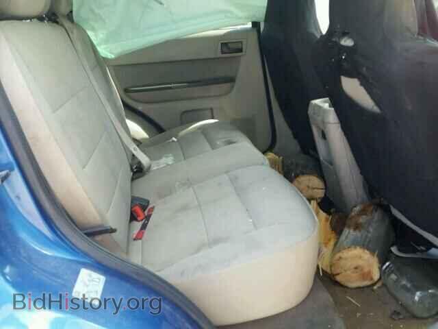 2011 FORD ESCAPE - VIN: 1FMCU0D77BKC63775 - Photo 6