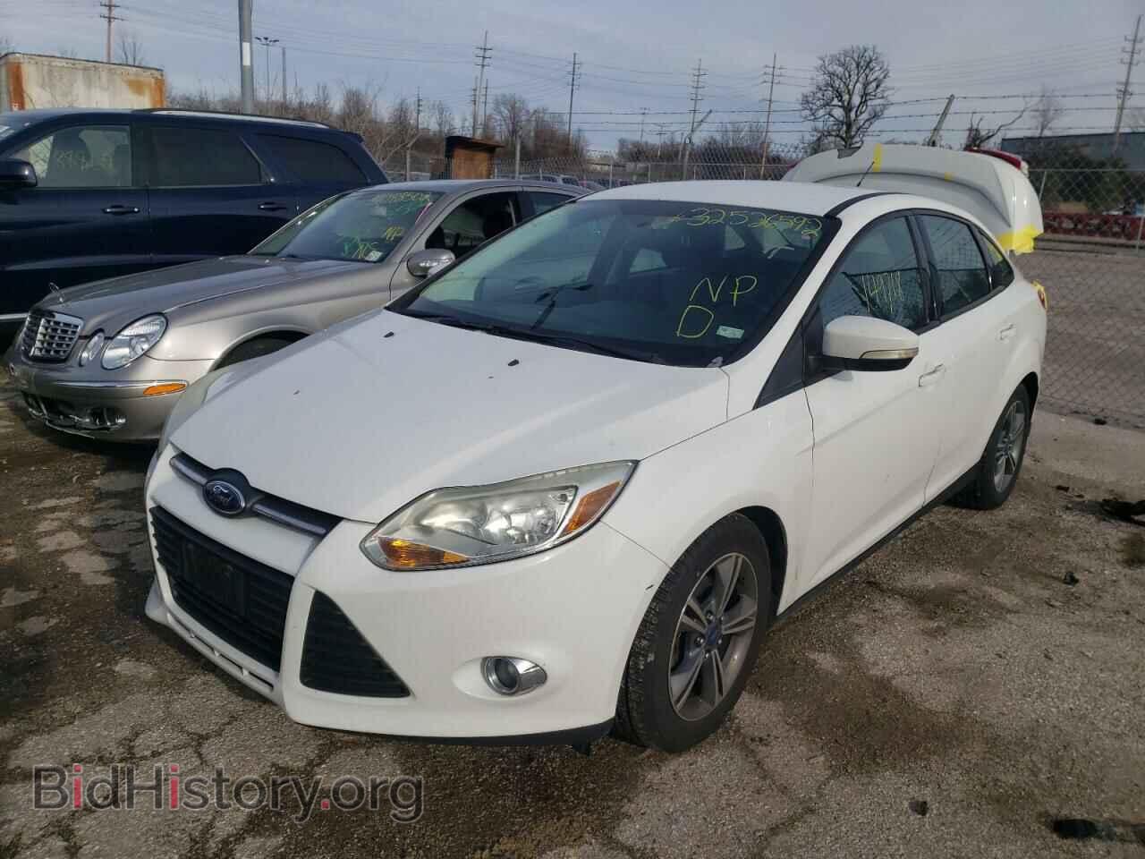 2014 FORD FOCUS - VIN: 1FADP3F25EL141892 - Photo 2
