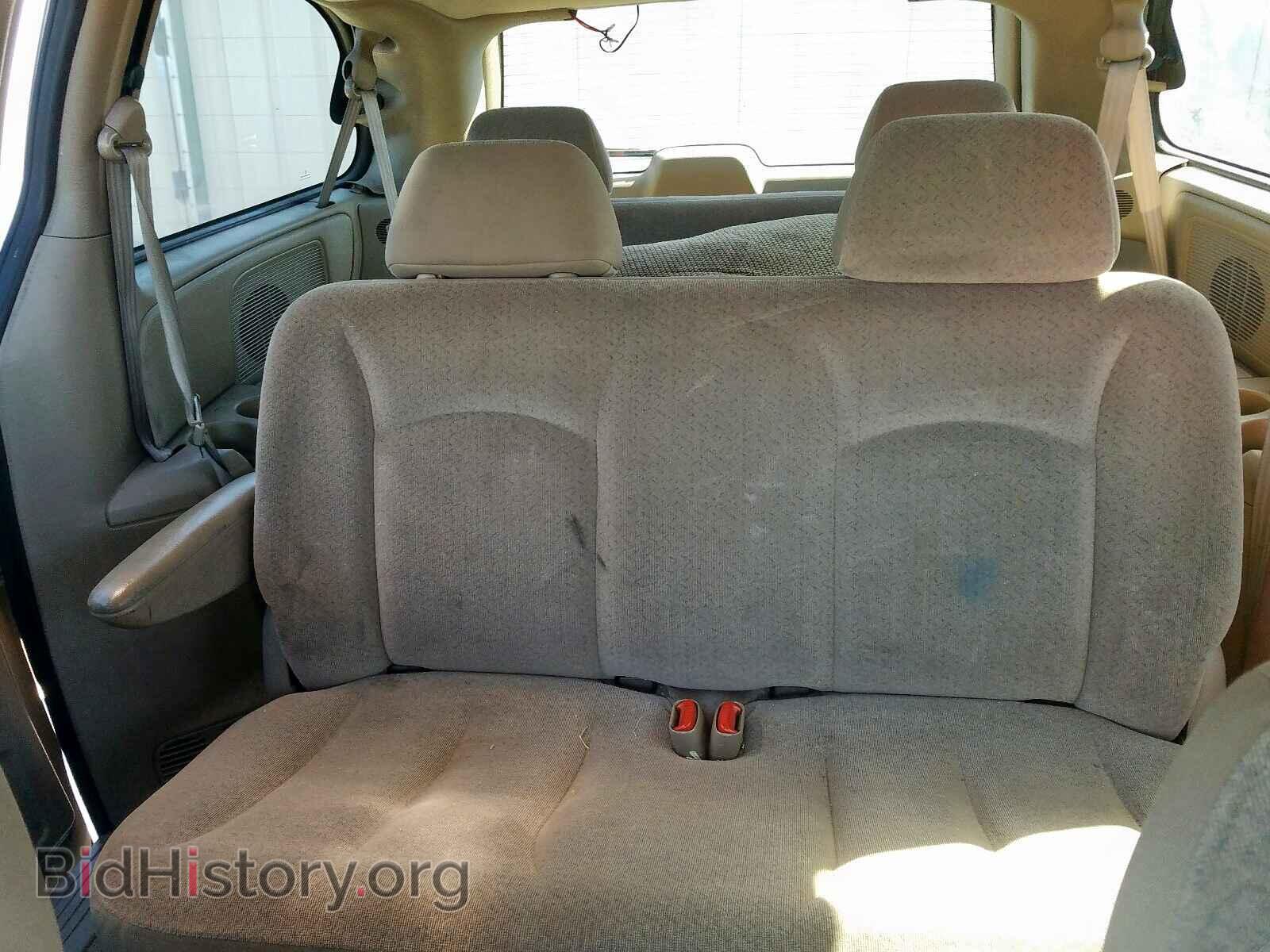 2002 CHRYSLER TOWN & COU - VIN: 2C8GP44312R729315 - Фото 6