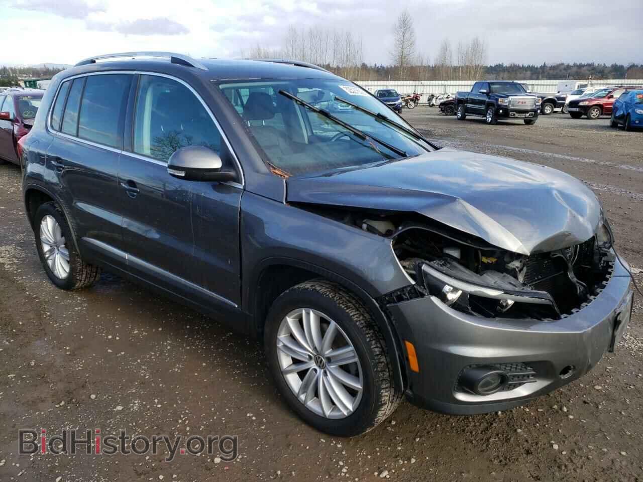 Photo WVGBV7AXXCW090575 - VOLKSWAGEN TIGUAN 2012