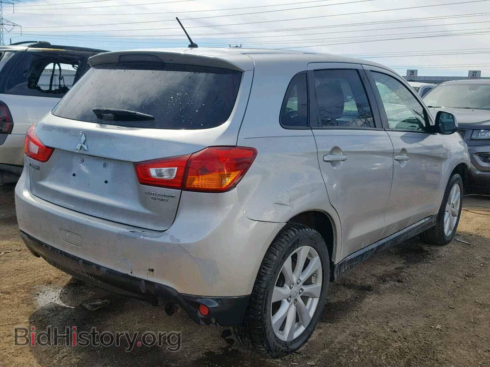 2013 MITSUBISHI OUTLANDER - VIN: 4A4AR3AUXDE007777 - Фото 4