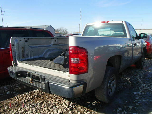 2007 CHEVROLET SILVERADO - VIN: 1GCEC14C27E586530 - Фото 4