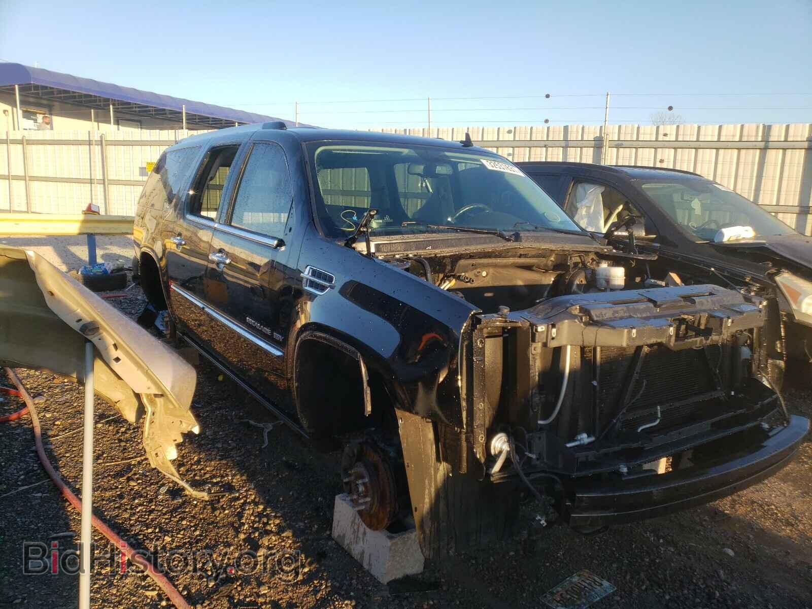 Photo 1GYS4KEF4ER143388 - CADILLAC ESCALADE 2014