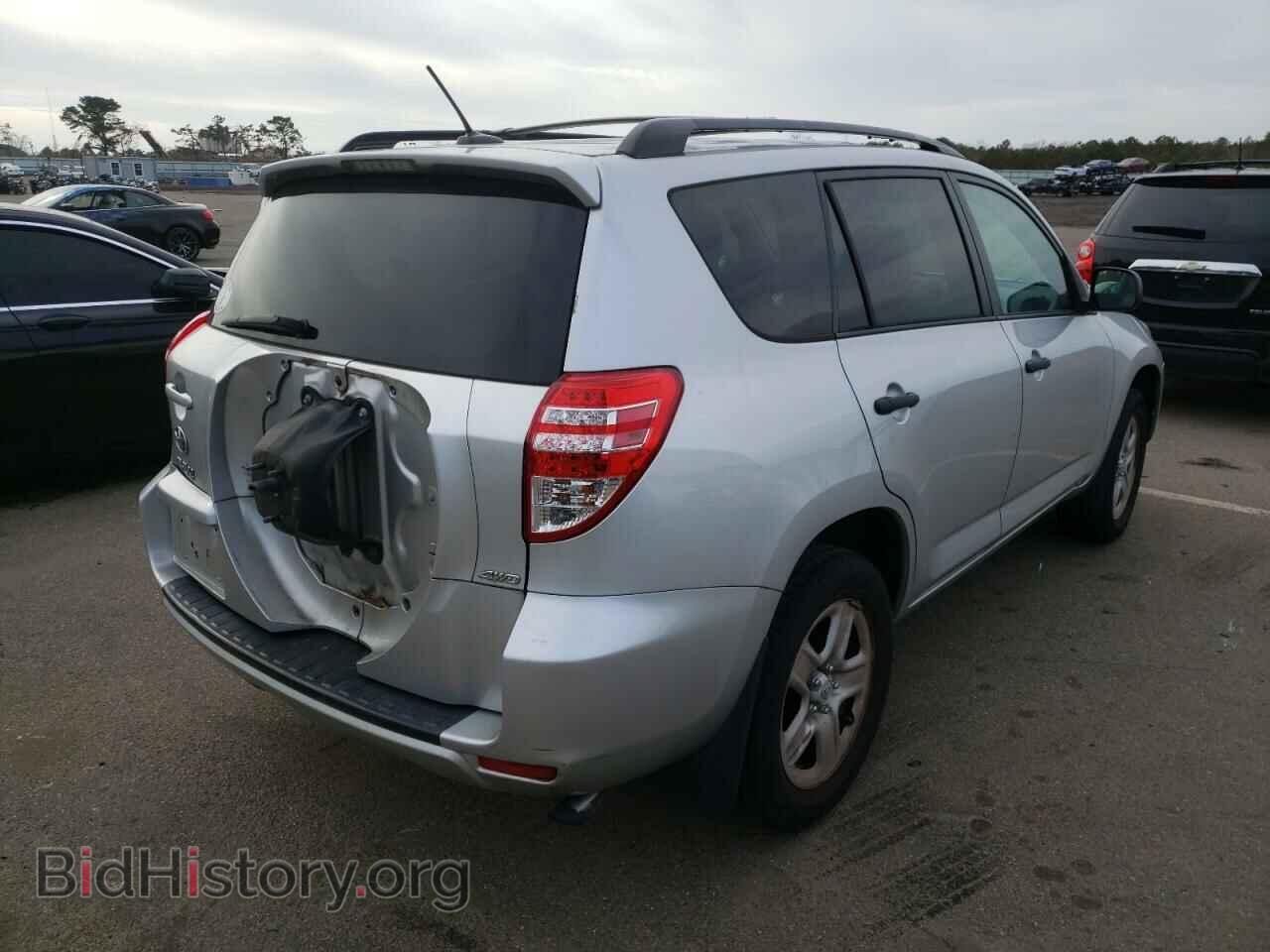 2011 TOYOTA RAV4 - VIN: 2T3BF4DV2BW125973 - Фото 4