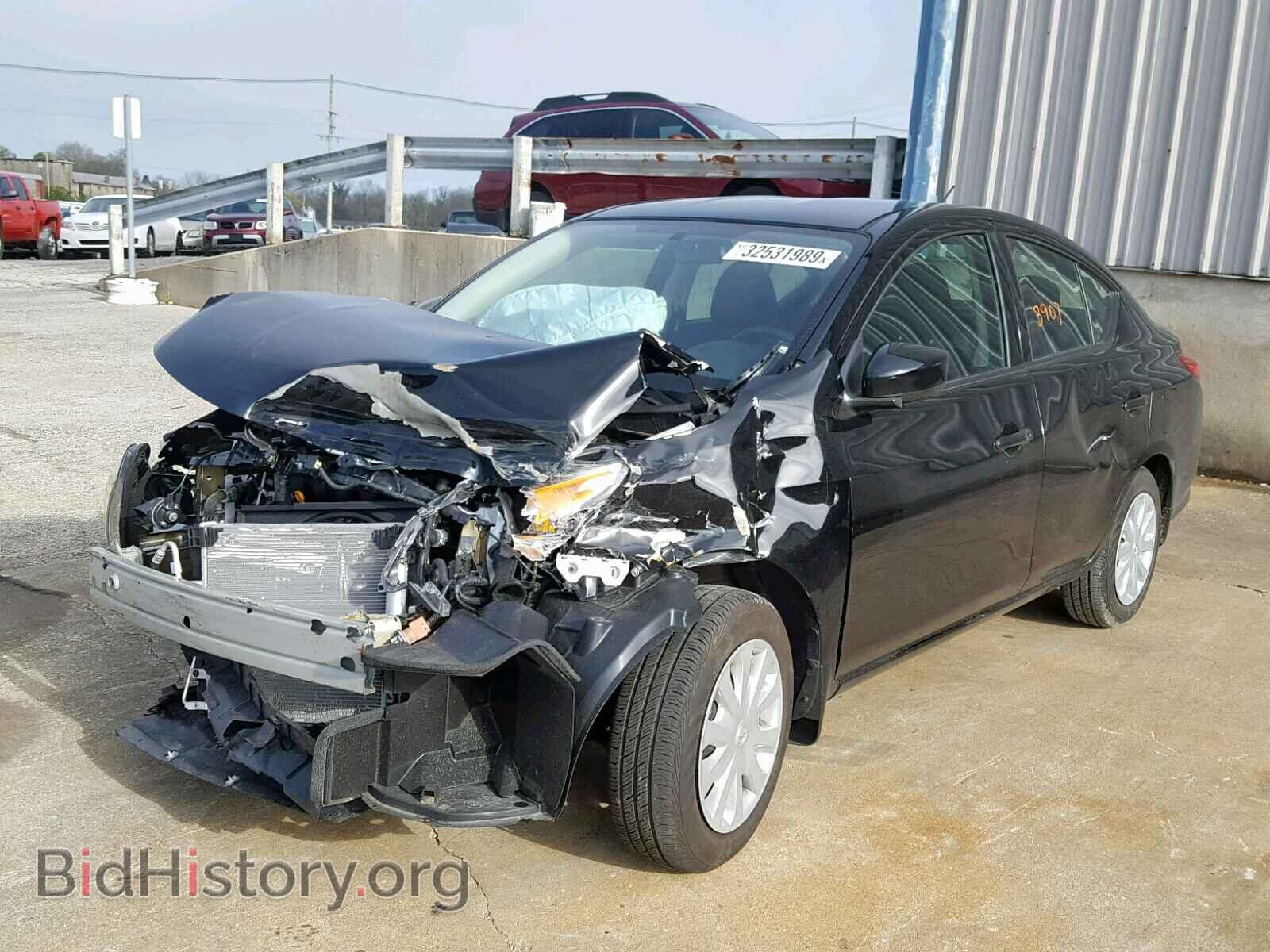 2019 NISSAN VERSA - VIN: 3N1CN7AP3KL813036 - Фото 2