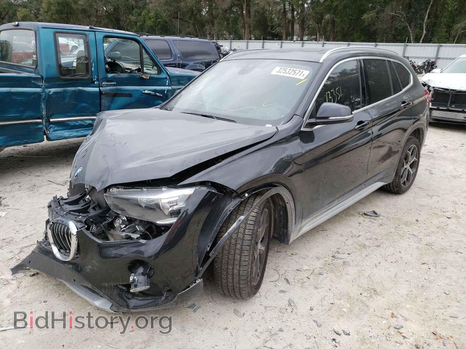 2019 BMW X1 - VIN: WBXHT3C52K3H36691 - Фото 2
