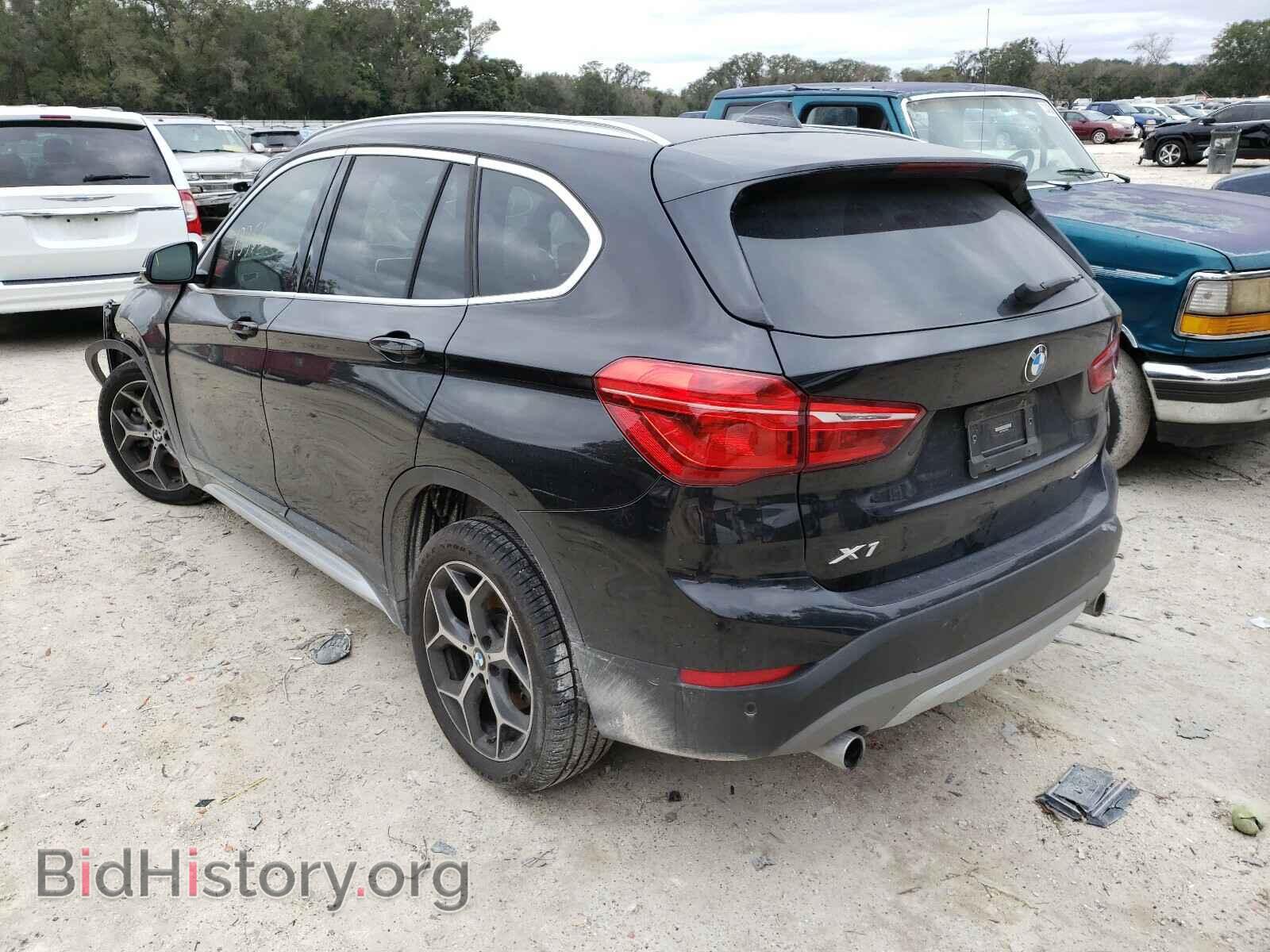 2019 BMW X1 - VIN: WBXHT3C52K3H36691 - Фото 3