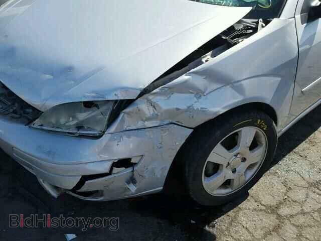 2005 FORD FOCUS - VIN: 3FAFP31N15R109145 - Фото 10