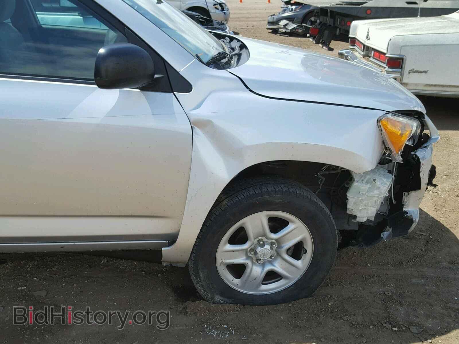 2011 TOYOTA RAV4 - VIN: 2T3BF4DV7BW099788 - Фото 9