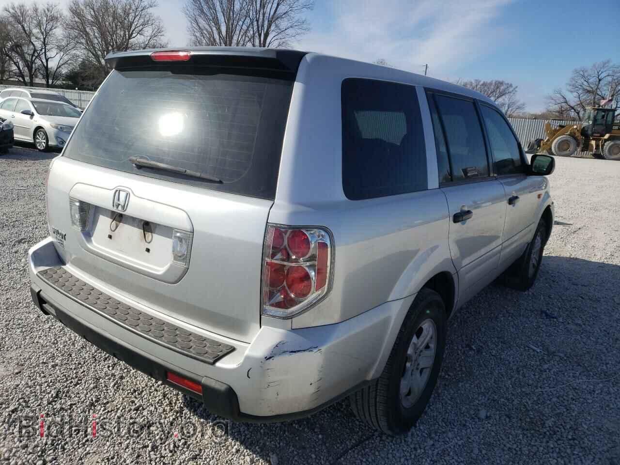 2006 HONDA PILOT - VIN: 5FNYF28156B017607 - Фото 4