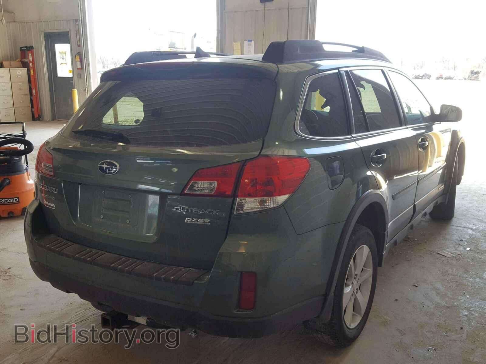 2014 SUBARU OUTBACK - VIN: 4S4BRBLC4E3273296 - Photo 4