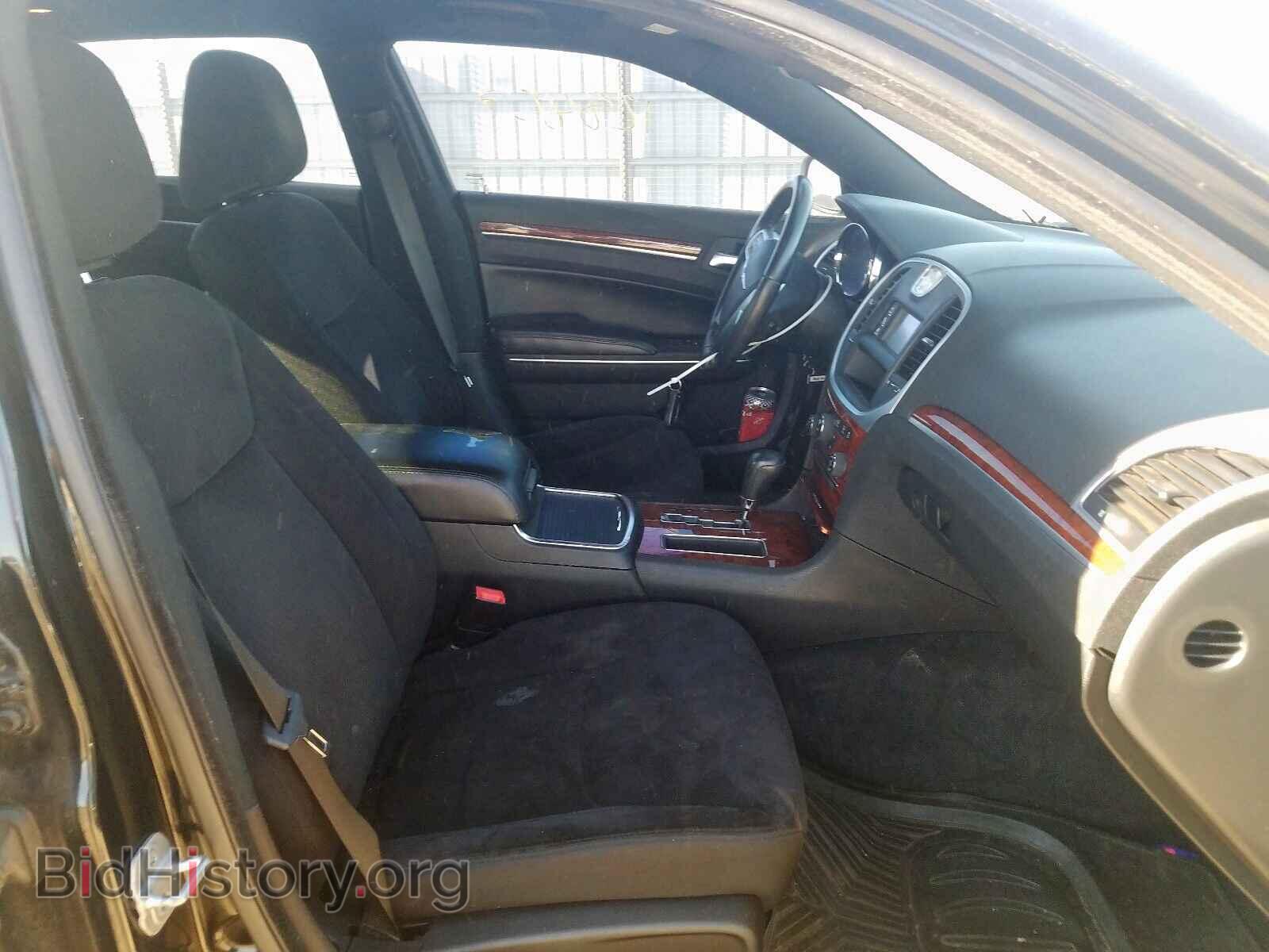 2012 CHRYSLER 300 - VIN: 2C3CCAAG0CH116910 - Фото 5