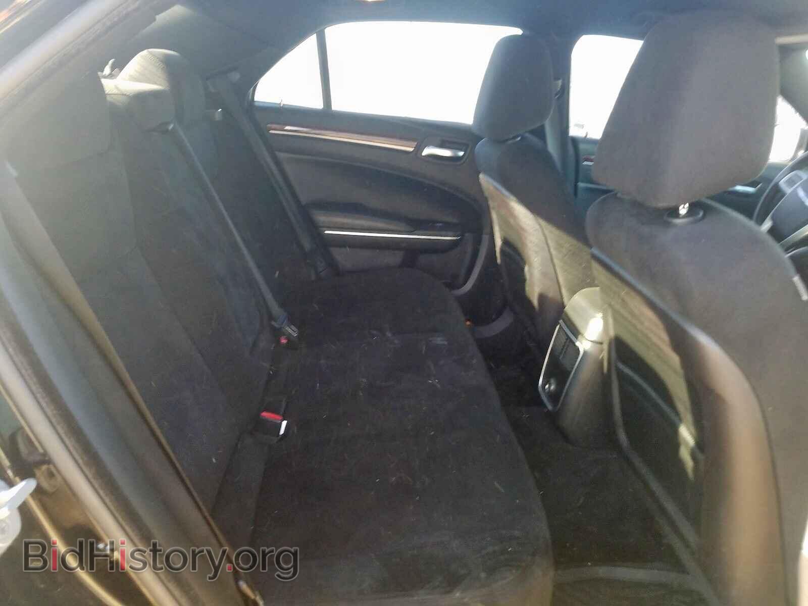 2012 CHRYSLER 300 - VIN: 2C3CCAAG0CH116910 - Фото 6
