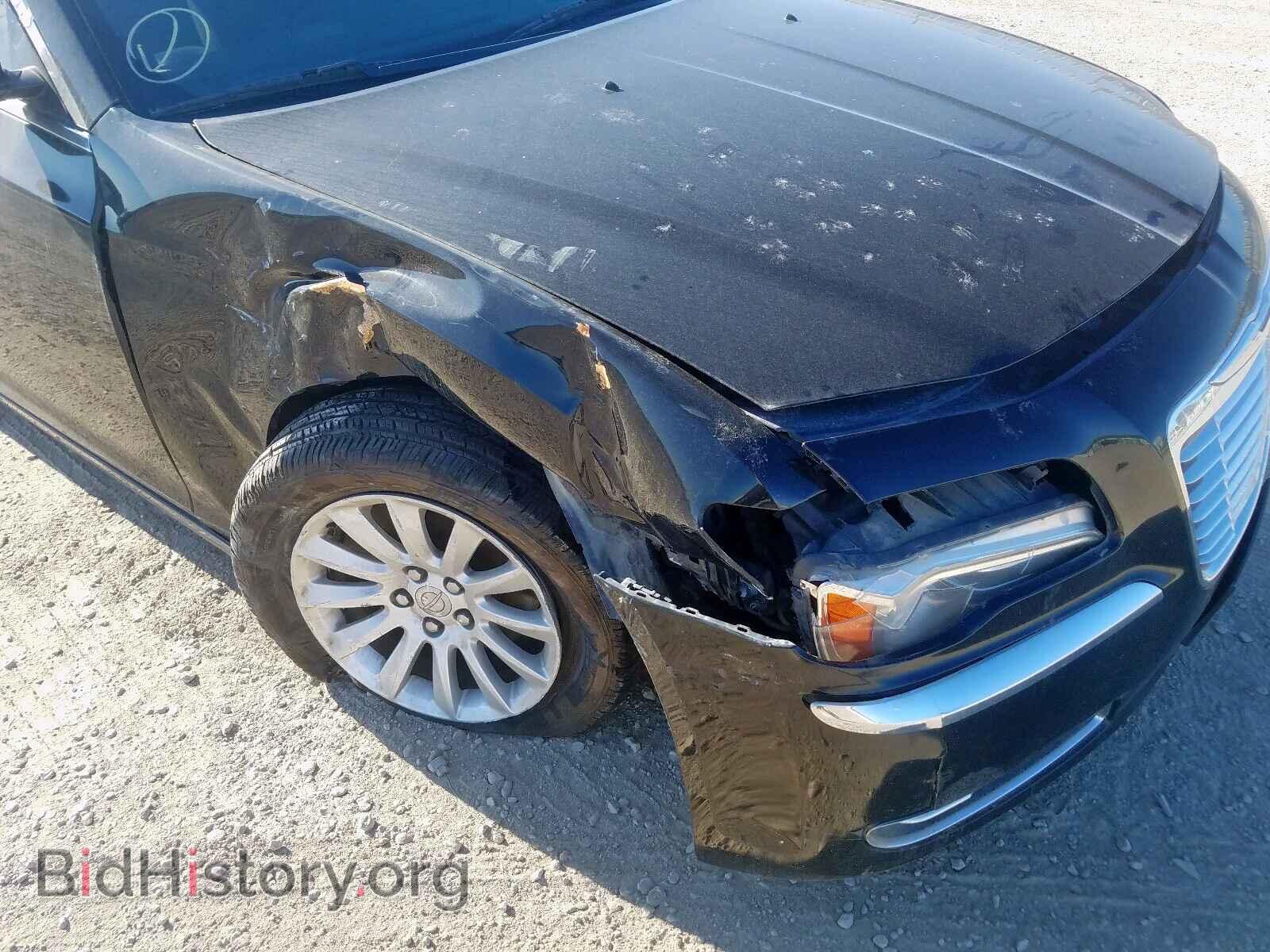 2012 CHRYSLER 300 - VIN: 2C3CCAAG0CH116910 - Фото 9
