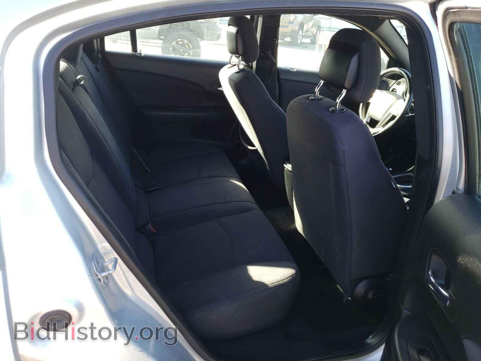 2012 CHRYSLER 200 - VIN: 1C3CCBBG4CN306611 - Фото 6