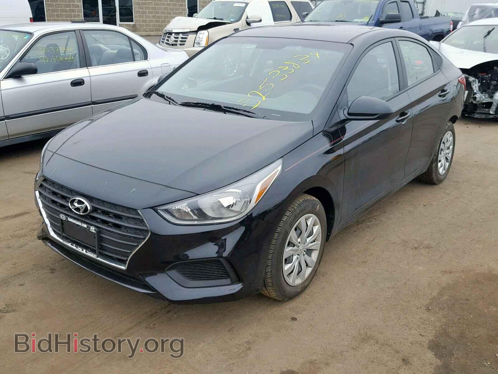 2018 HYUNDAI ACCENT - VIN: 3KPC24A32JE036854 - Фото 2
