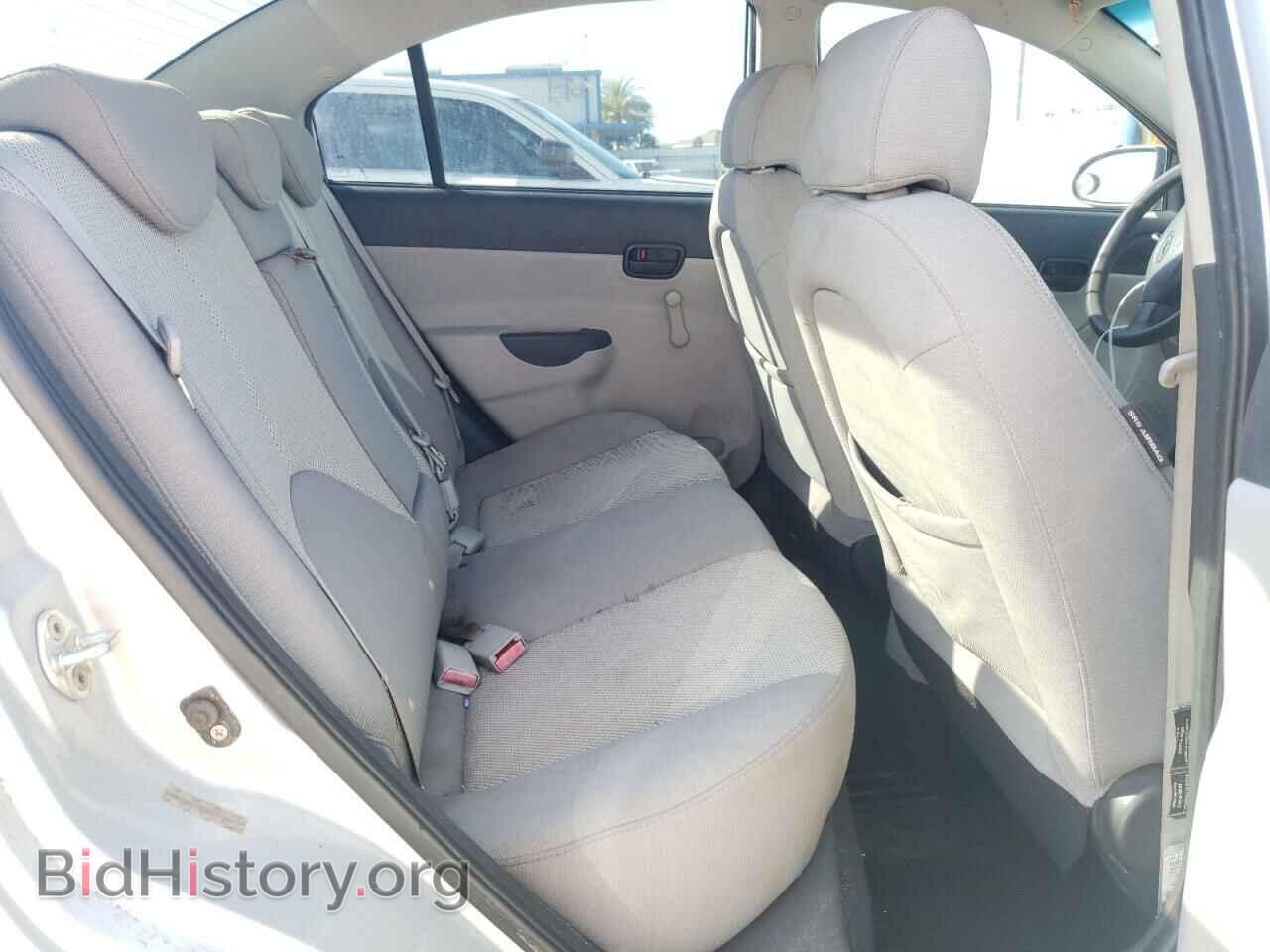 2008 HYUNDAI ACCENT - VIN: KMHCN46C68U276304 - Фото 6