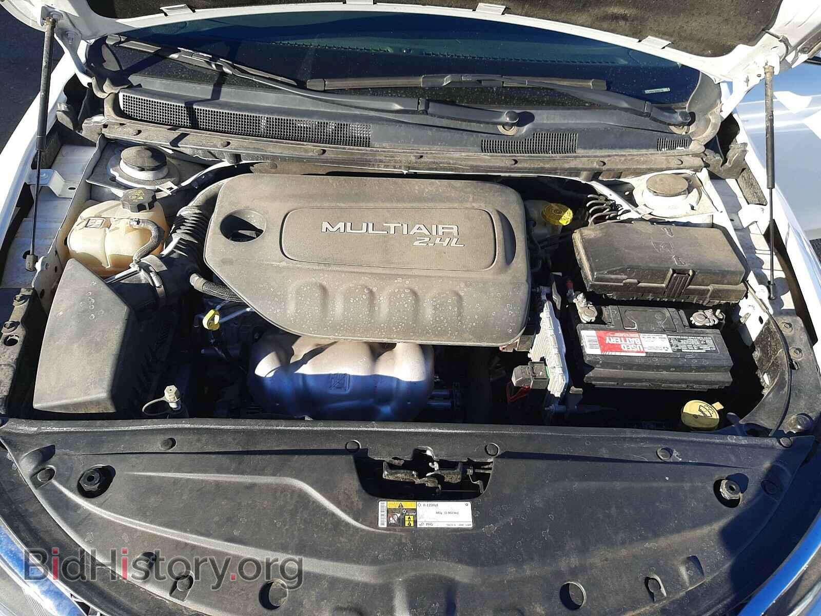 2015 CHRYSLER 200 - VIN: 1C3CCCABXFN698770 - Фото 7