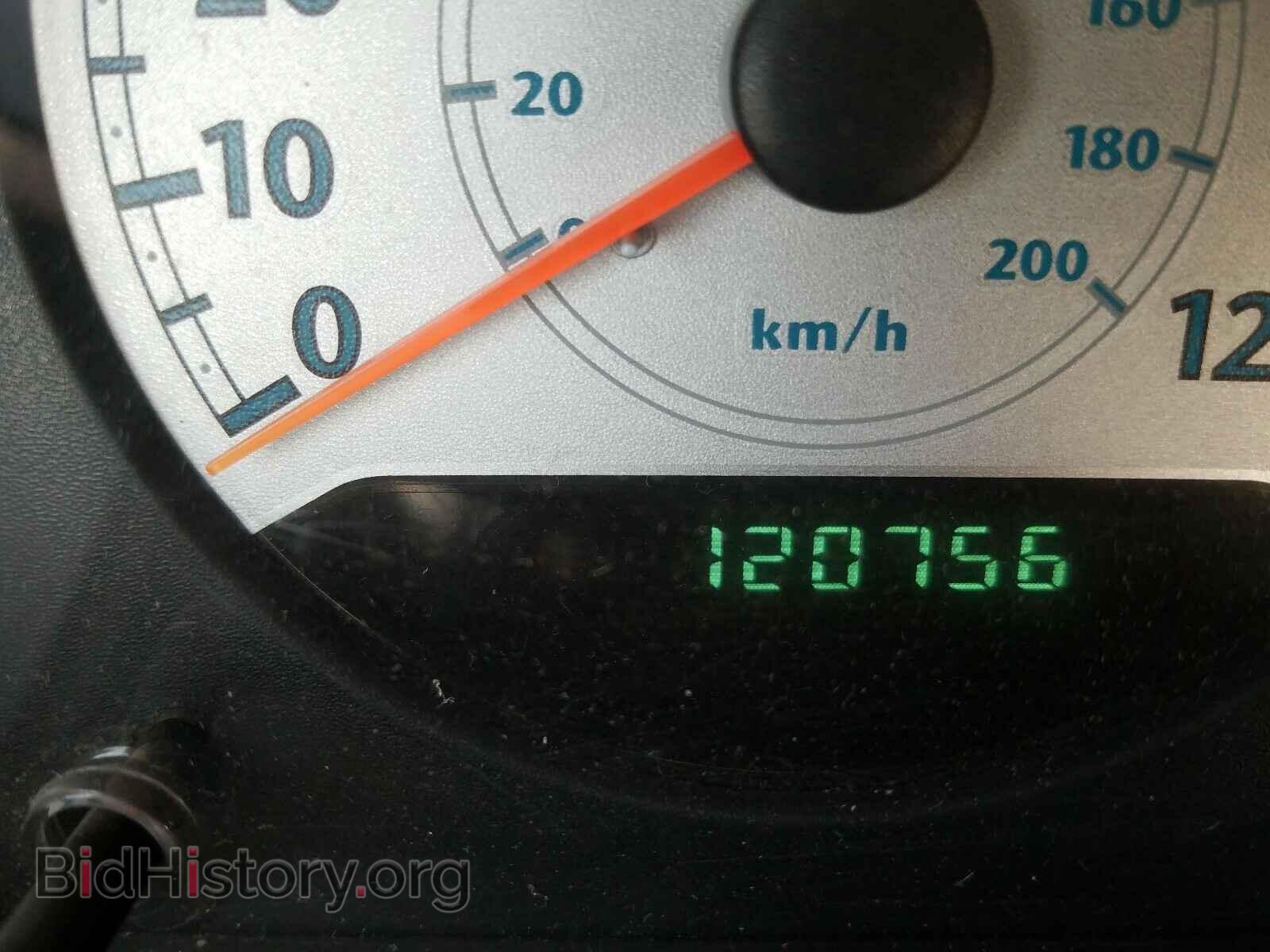 2006 CHRYSLER MINIVAN - VIN: 2A4GP44R26R887152 - Фото 8
