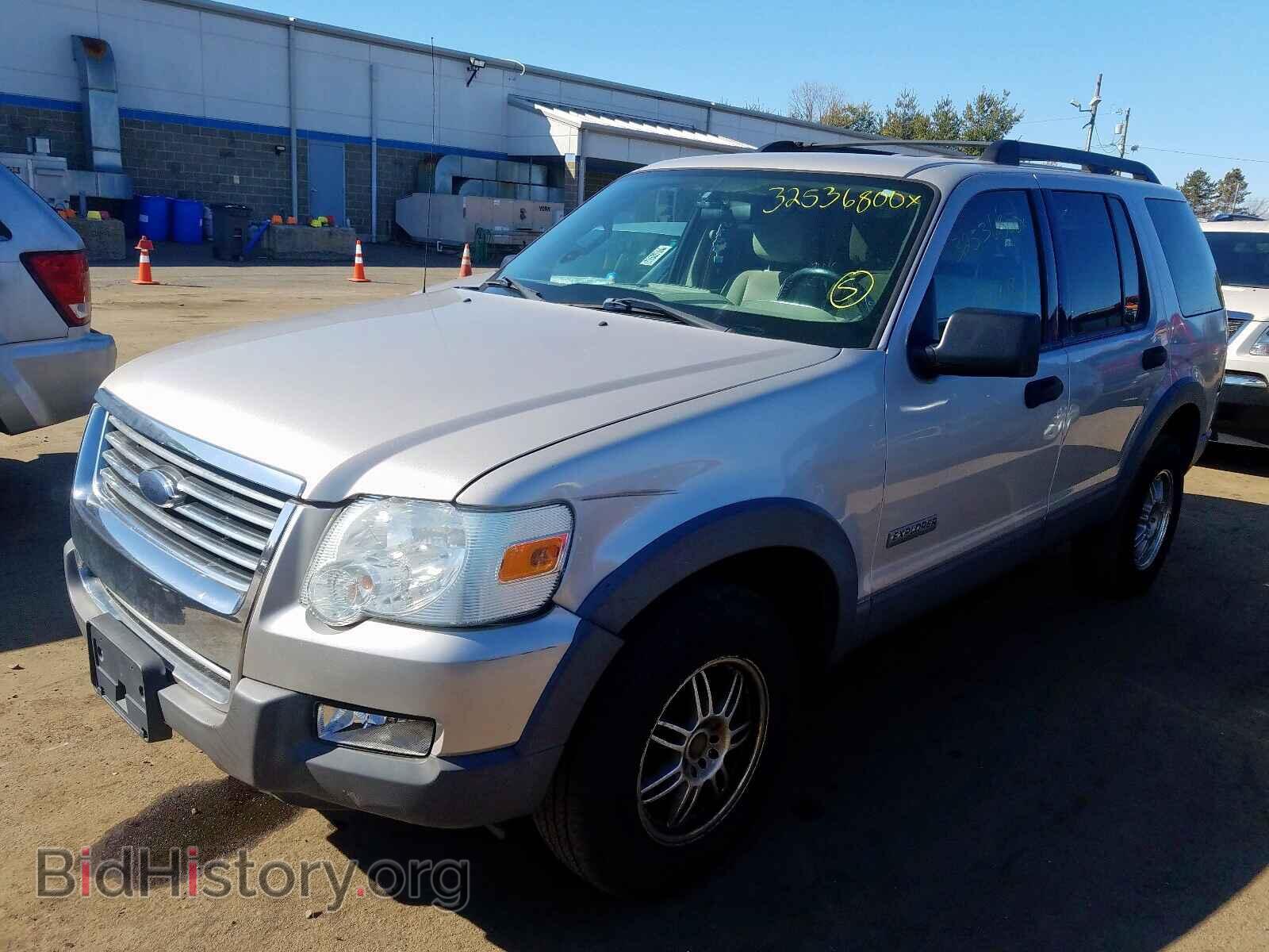 2006 FORD EXPLORER - VIN: 1FMEU73E56UB37930 - Фото 2