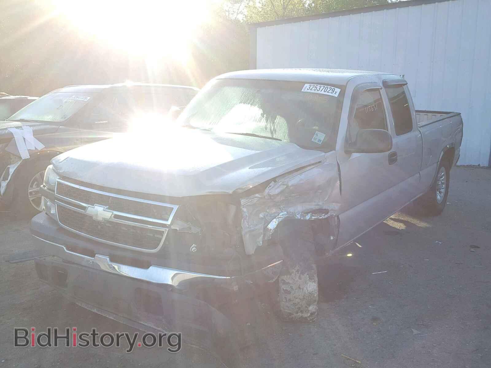2006 CHEVROLET SILVERADO - VIN: 1GCEC19V16Z290805 - Фото 2