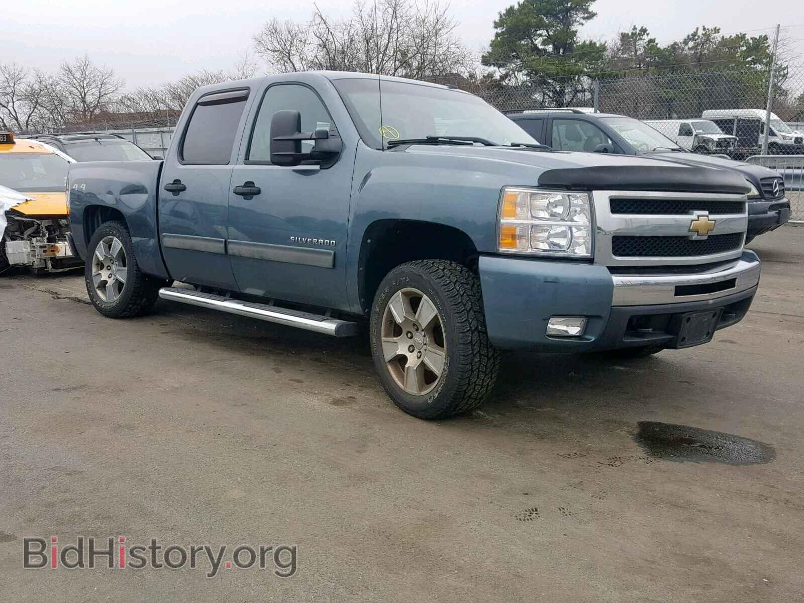 Photo 3GCUKSE27BG189827 - CHEVROLET SILVERADO 2011