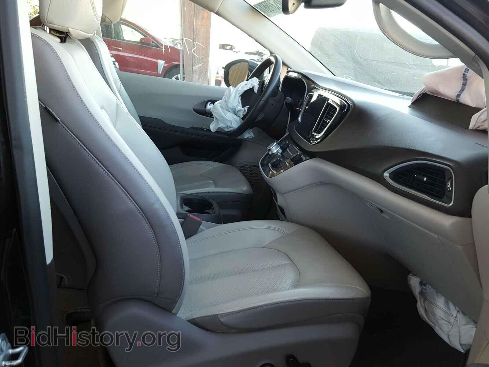 2017 CHRYSLER PACIFICA - VIN: 2C4RC1EG7HR592105 - Photo 5