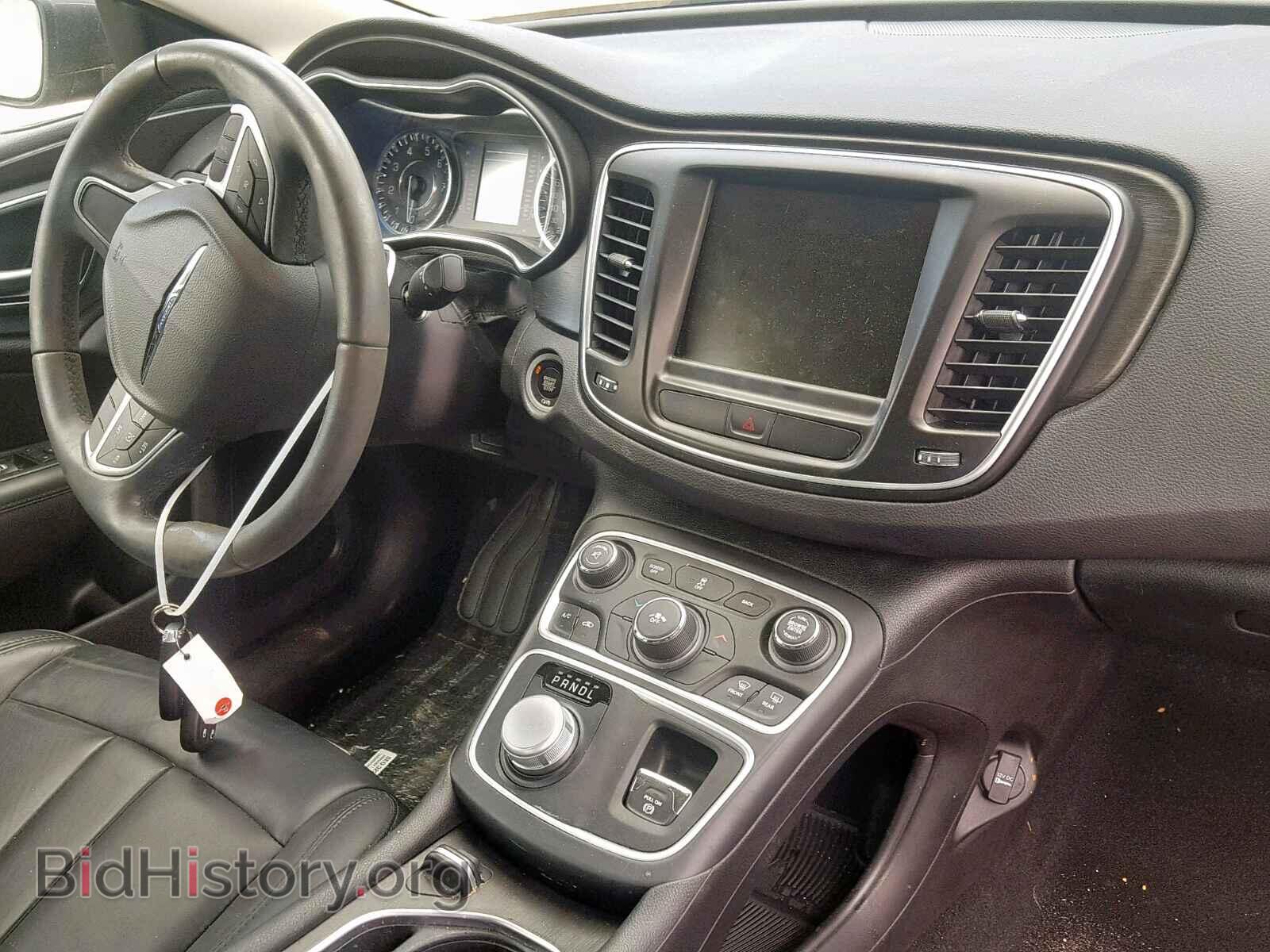 2017 CHRYSLER 200 - VIN: 1C3CCCAB2HN504302 - Фото 9